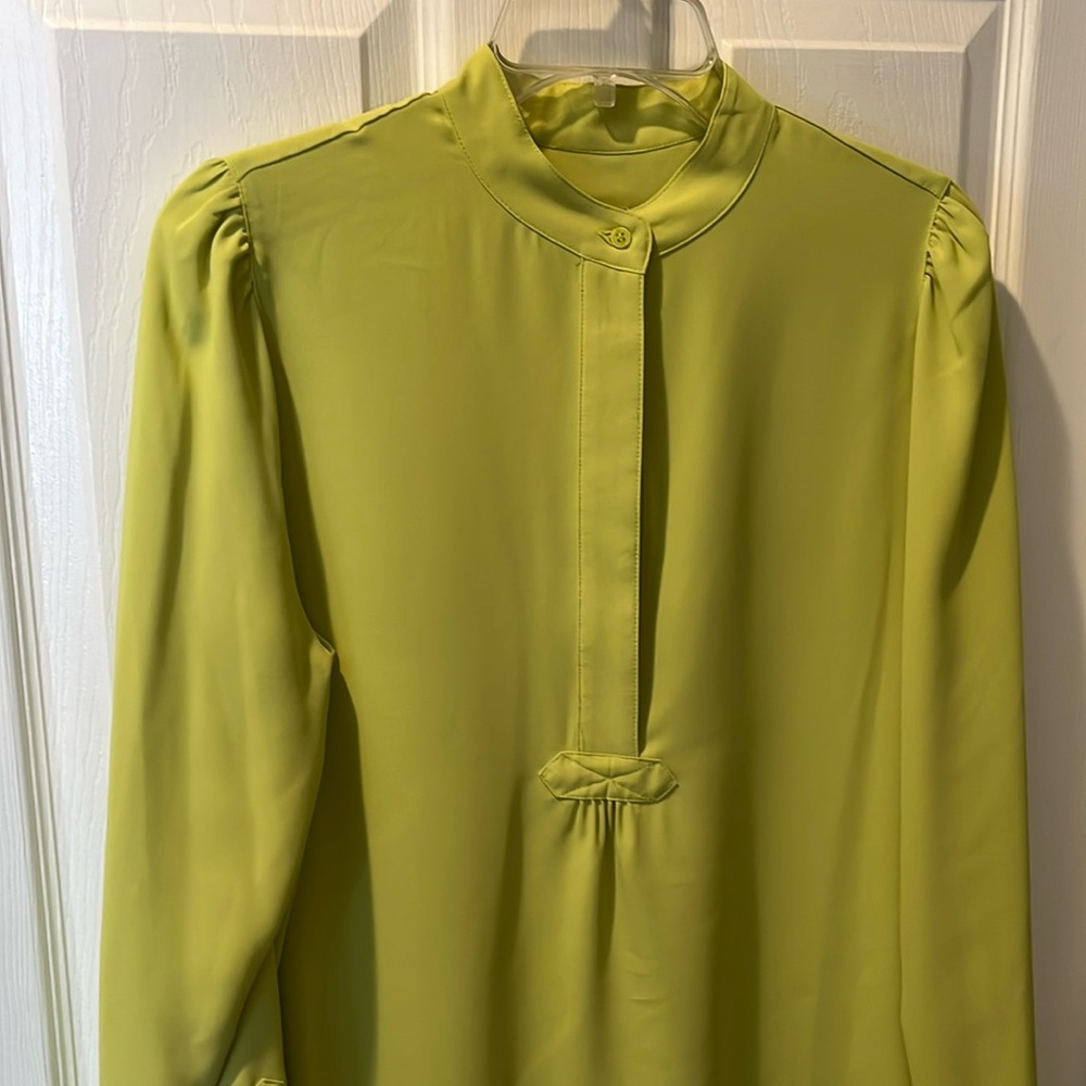 Anne Klein Lime Green Blouse
